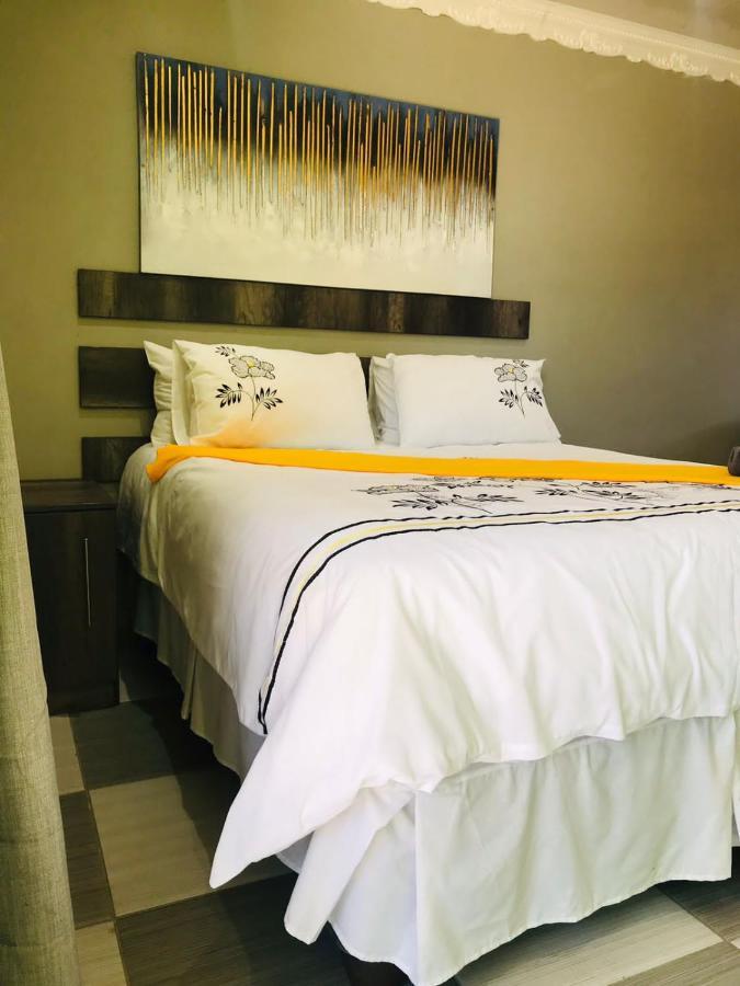 Myburgh Bed And Breakfast Klerksdorp Exterior foto